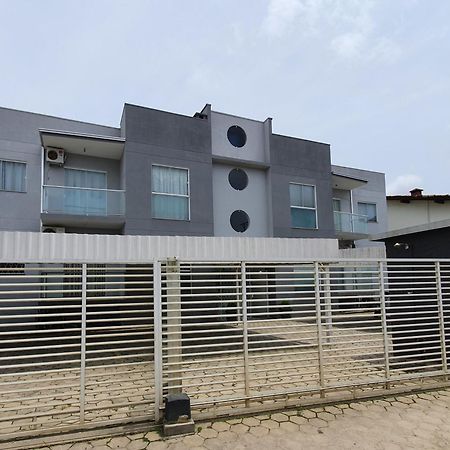 Apto Solar Da Praia Piçarras Eksteriør billede